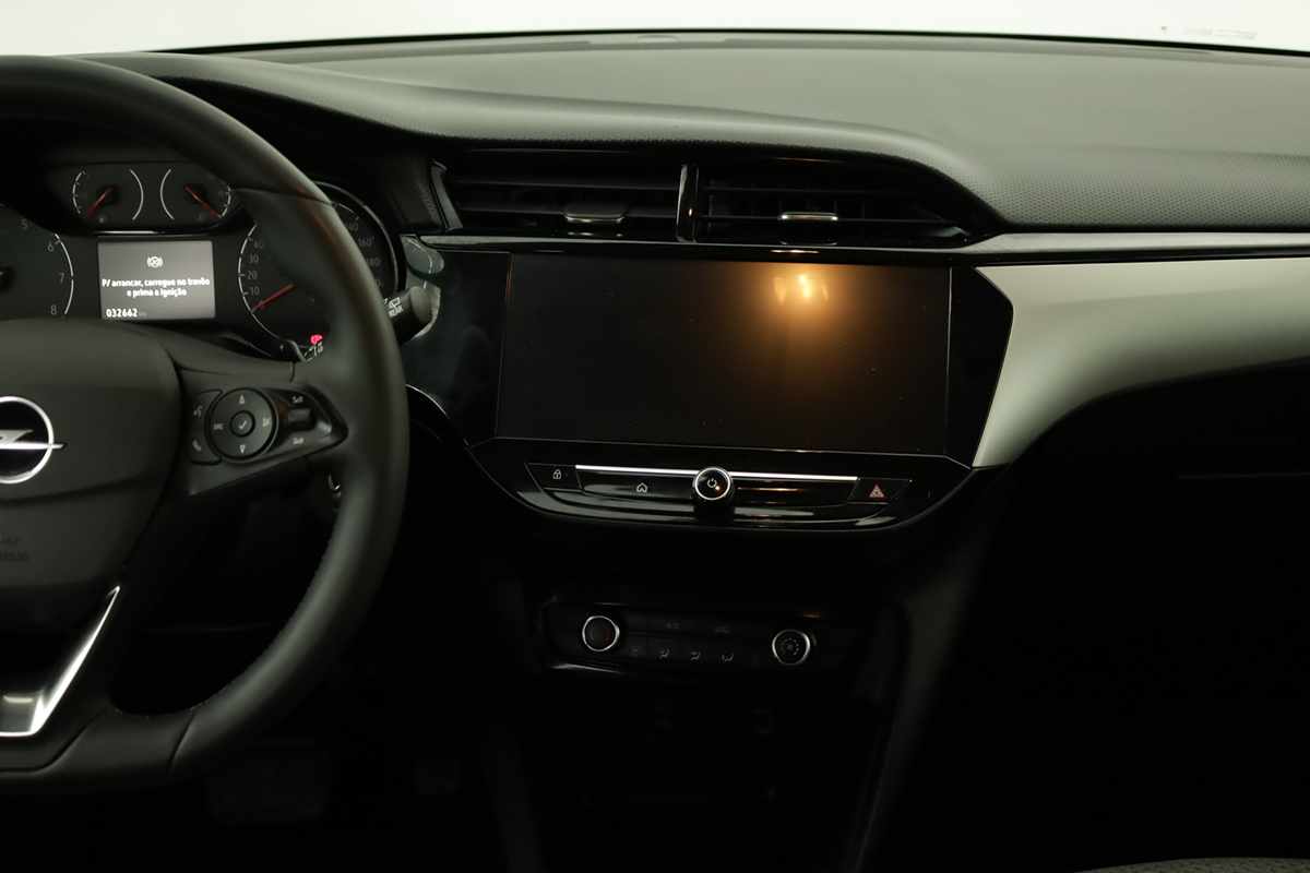 opel-corsa-2025-gasolina-1199cc