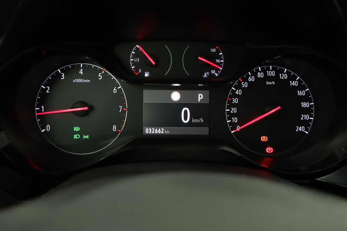 opel-corsa-2025-gasolina-1199cc