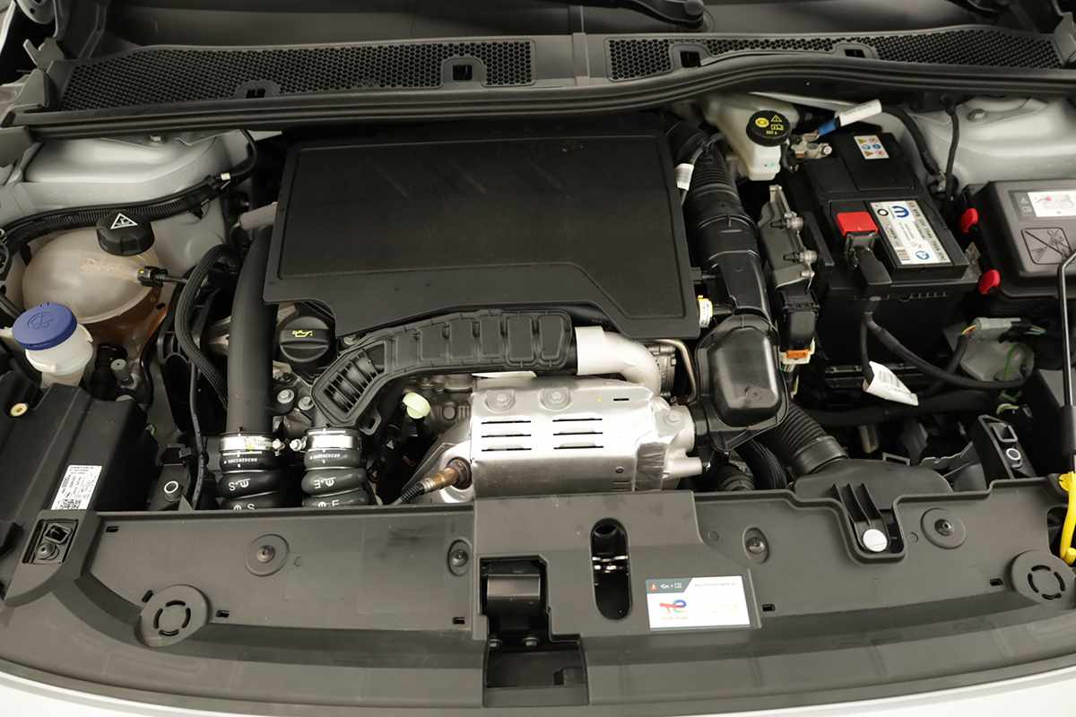 opel-corsa-2025-gasolina-1199cc