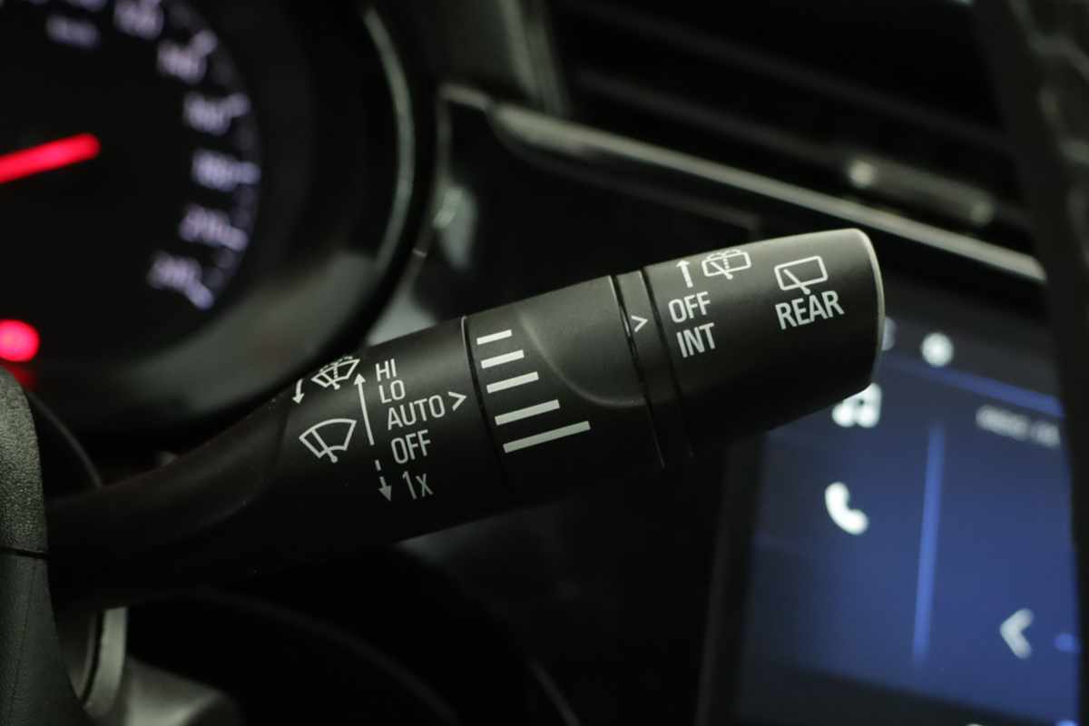 opel-corsa-2025-gasolina-1199cc