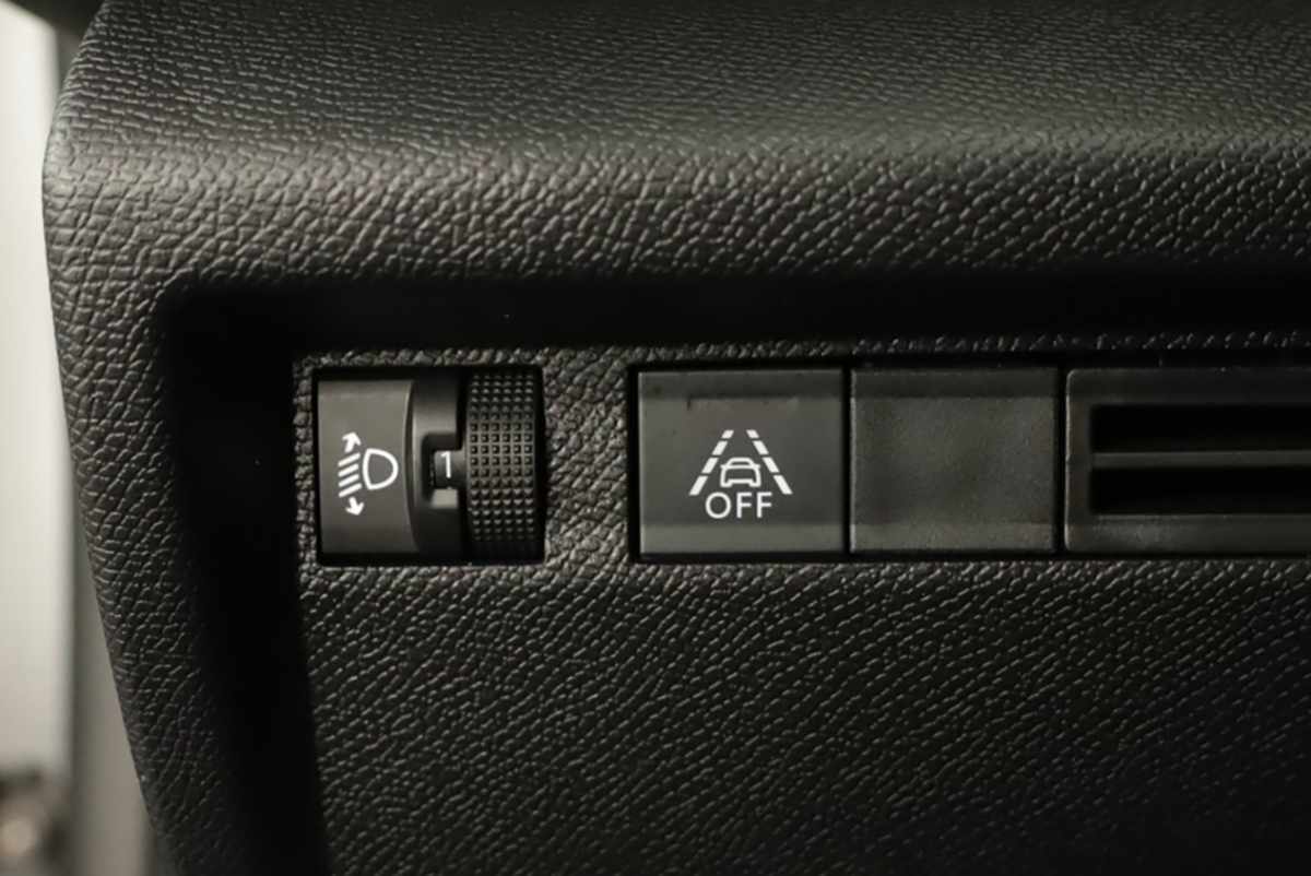 citroen-c4-2025-eletrico-0cc