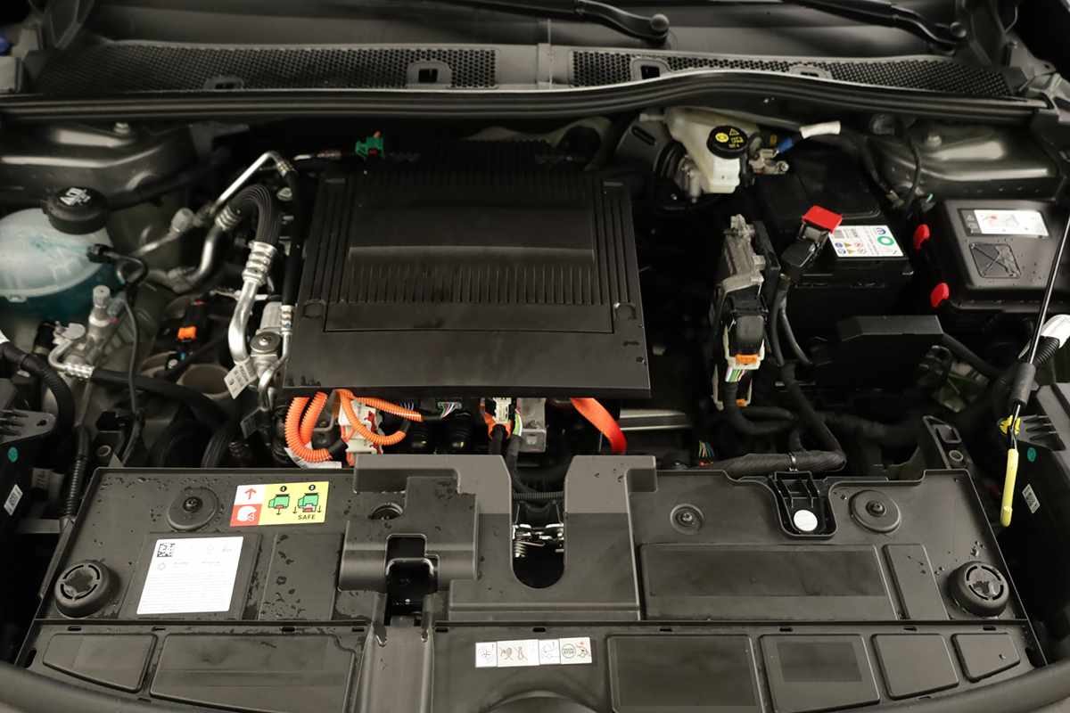 citroen-c4-2025-eletrico-0cc