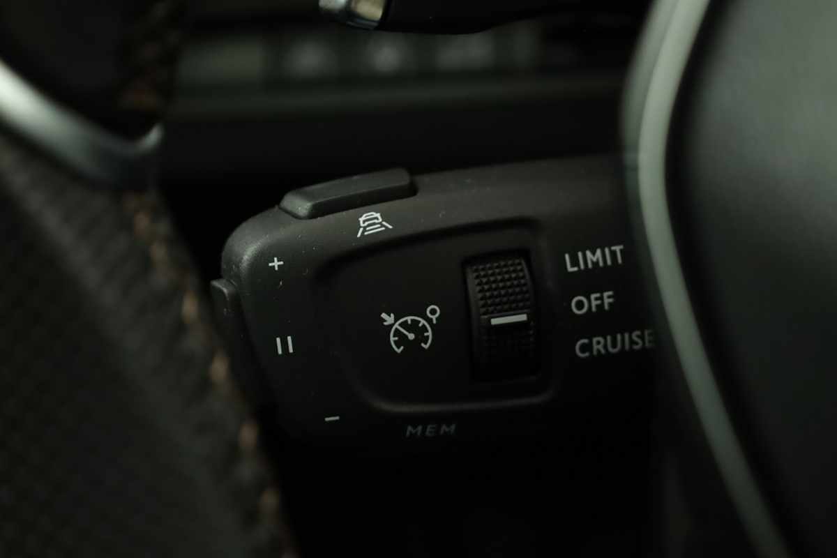 peugeot-3008-2024-gasolina-1199cc
