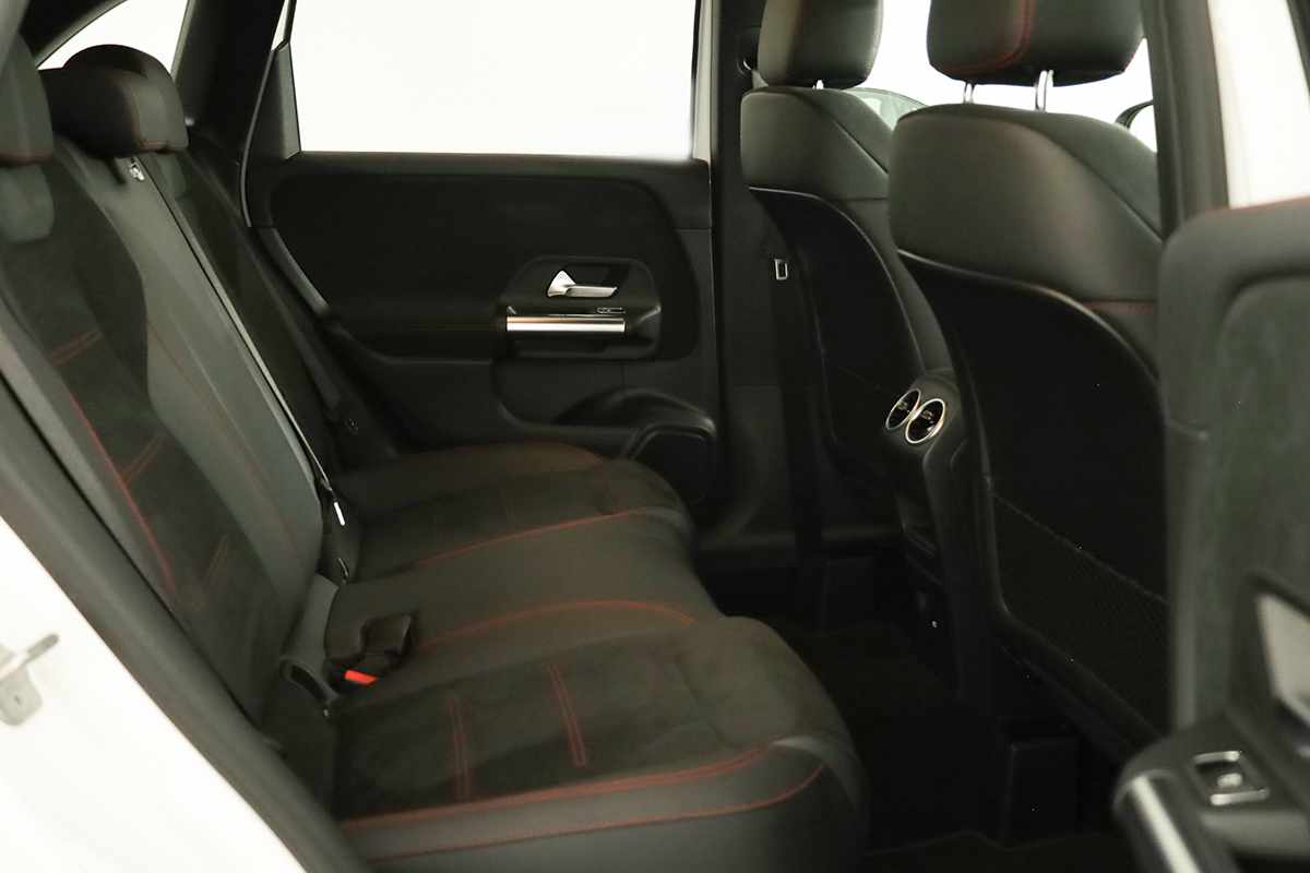 mercedes-benz-classe-b-2024-hibrido-a-gasolina-1332cc