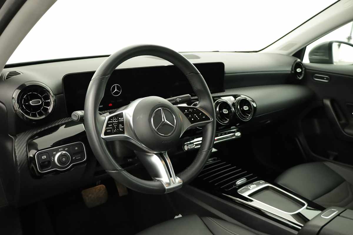 mercedes-benz-classe-a-2025-gasolina-1332cc