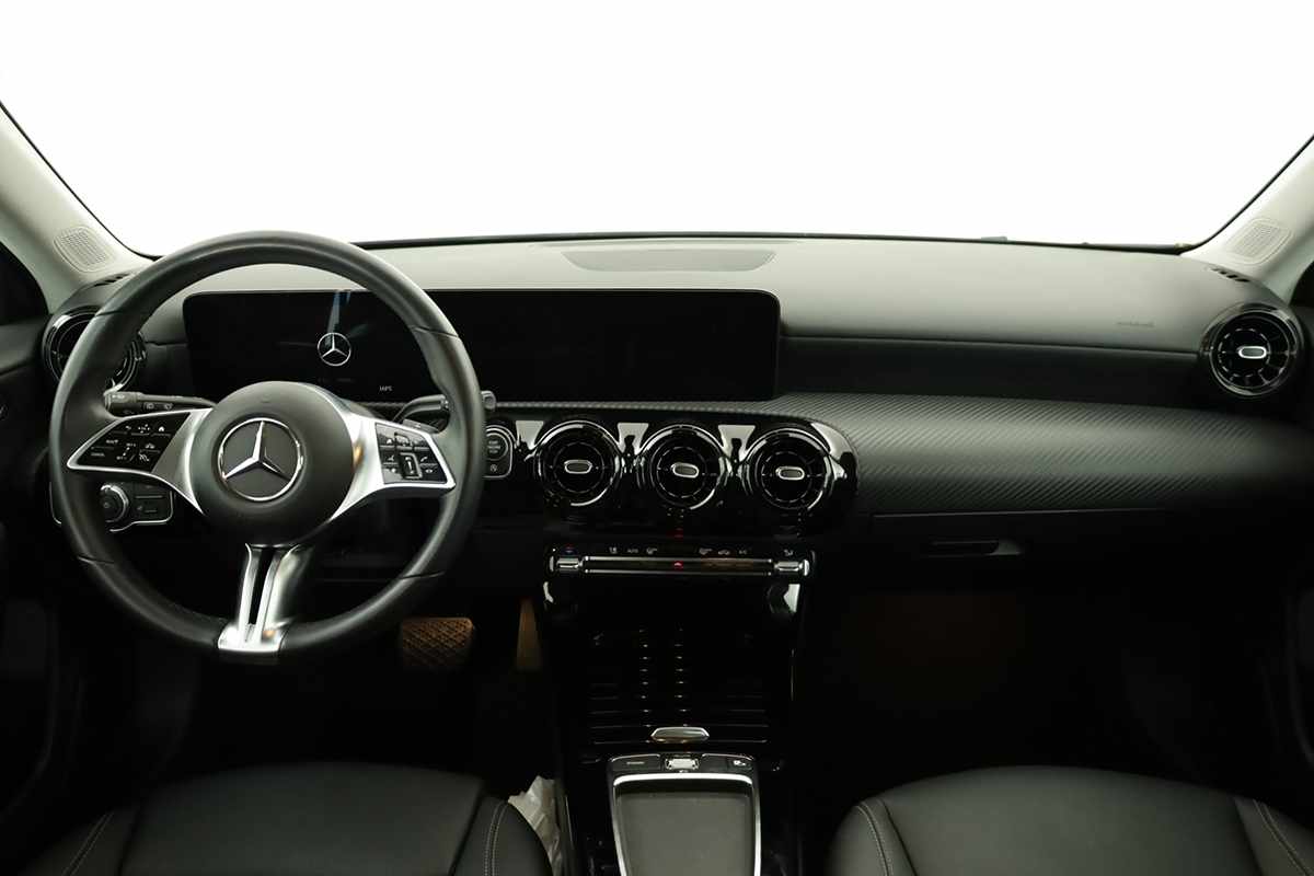 mercedes-benz-classe-a-2025-gasolina-1332cc