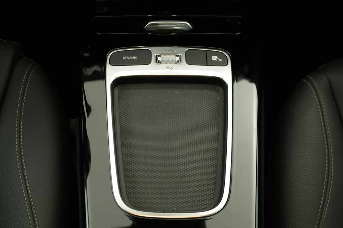 mercedes-benz-classe-a-2025-gasolina-1332cc