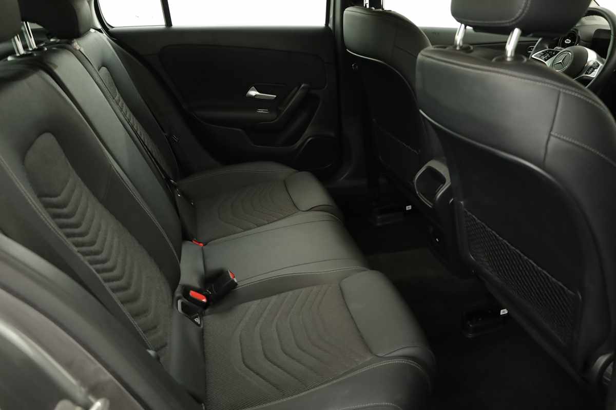 mercedes-benz-classe-a-2025-gasolina-1332cc