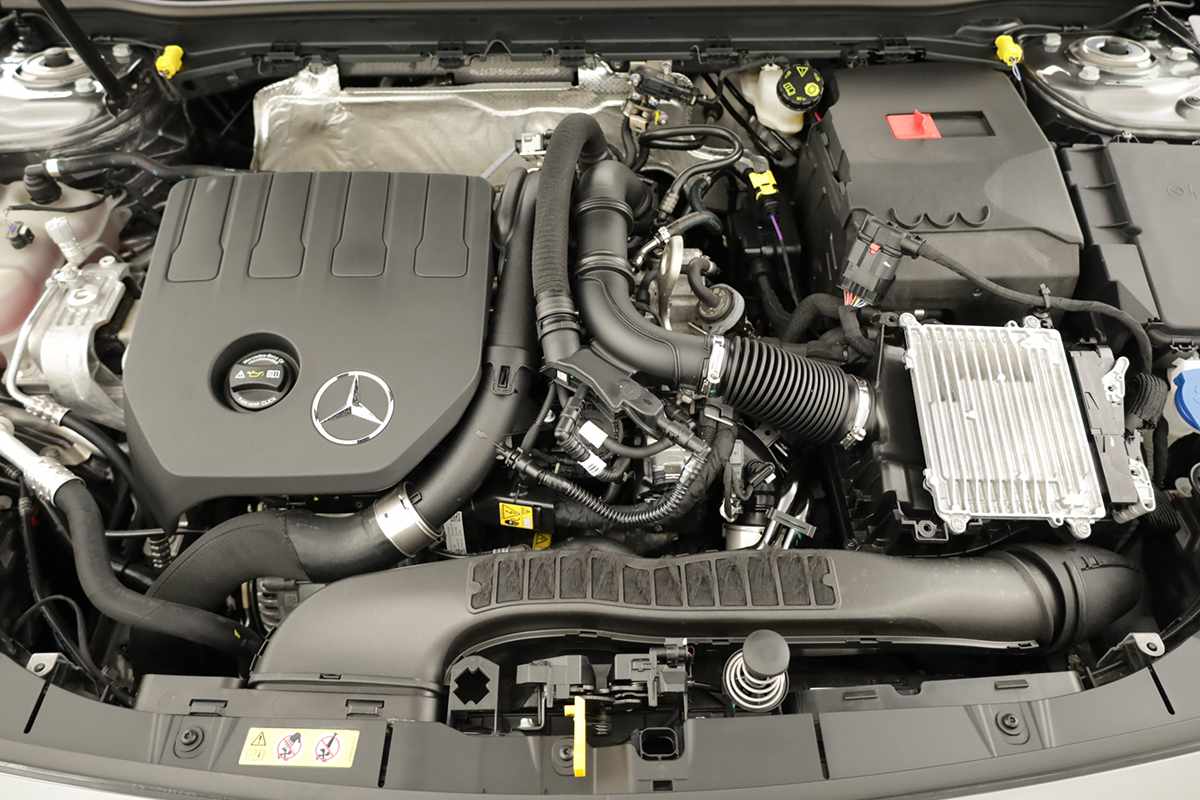 mercedes-benz-classe-a-2025-gasolina-1332cc
