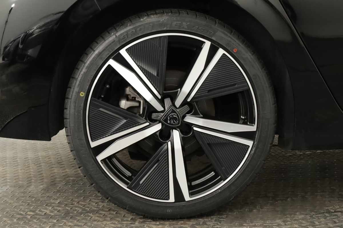 peugeot-308-2024-gasolina-1199cc