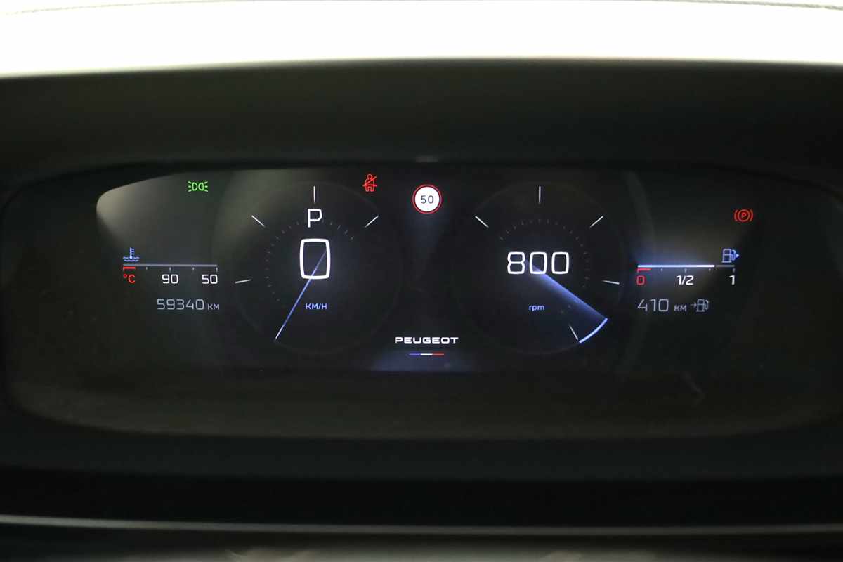peugeot-308-2024-gasolina-1199cc
