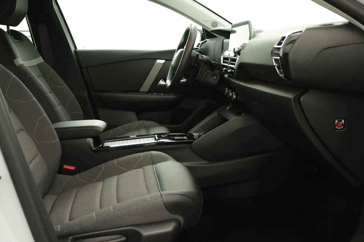 citroen-c4-2024-gasolina-1199cc