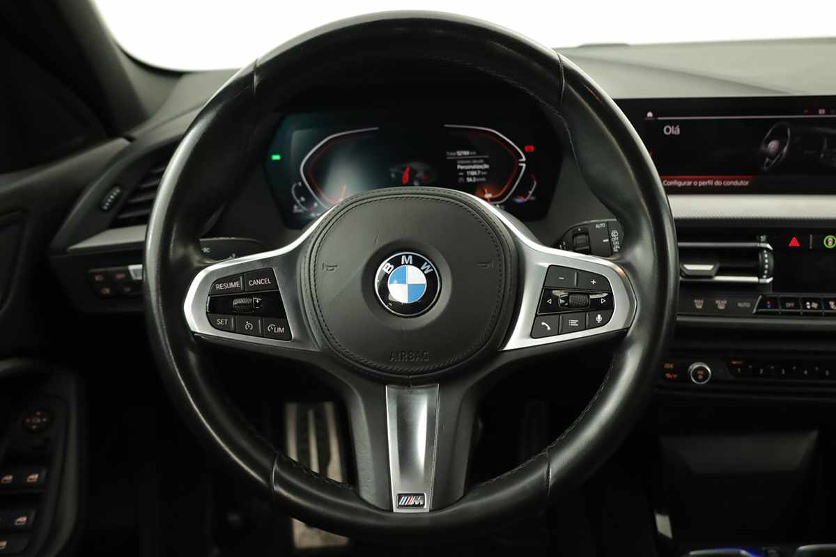 bmw-serie-1-2023-diesel-1496cc