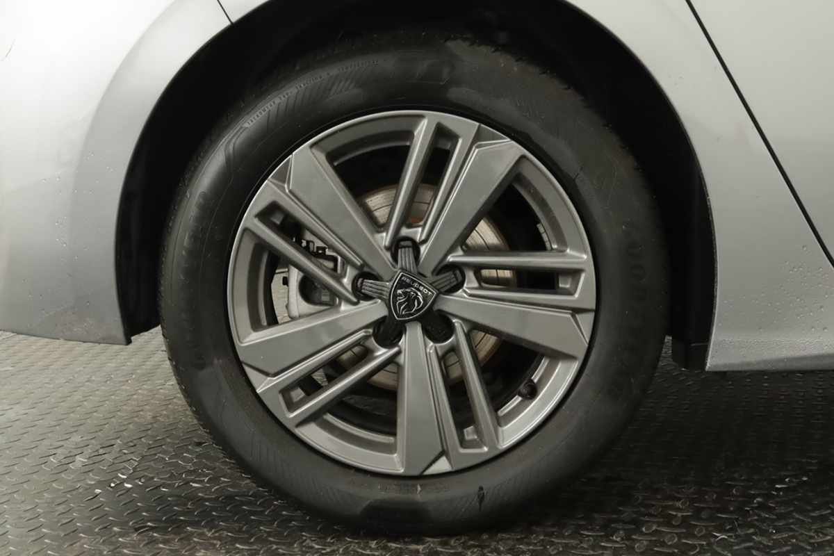 peugeot-308-2024-gasolina-1199cc