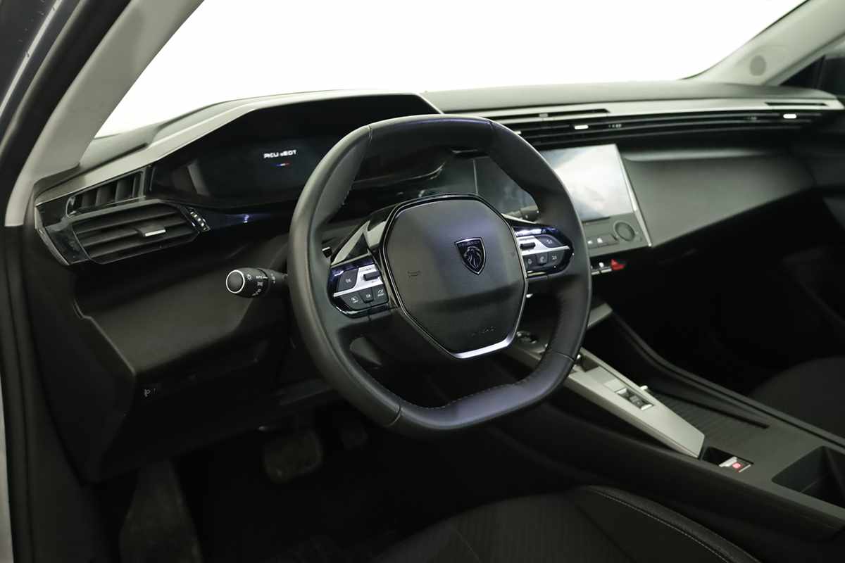 peugeot-308-2024-gasolina-1199cc