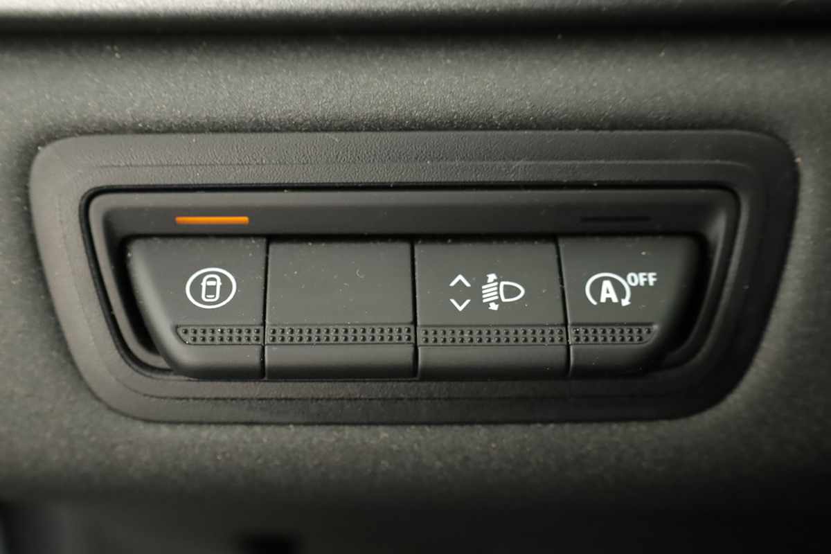 renault-captur-2024-gasolina-999cc