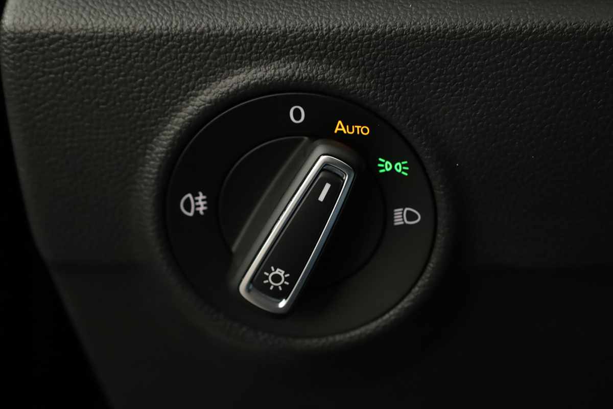 volkswagen-t-roc-2025-gasolina-999cc