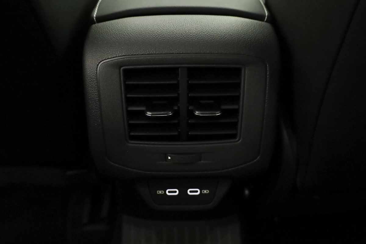 volkswagen-t-roc-2025-gasolina-999cc