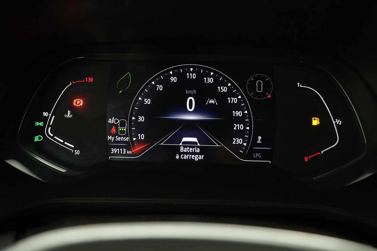 renault-captur-2024-gpl-999cc