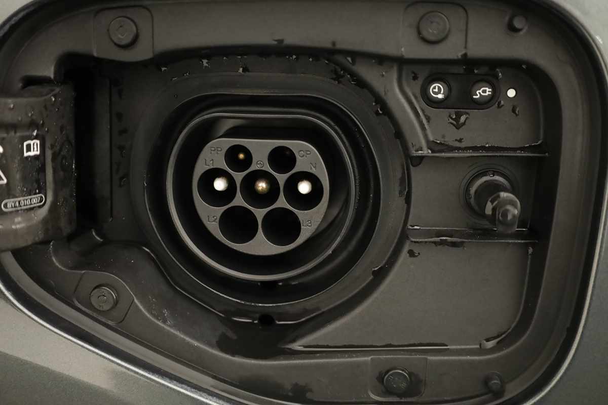 audi-q3-2024-hibrido-a-gasolina-1395cc