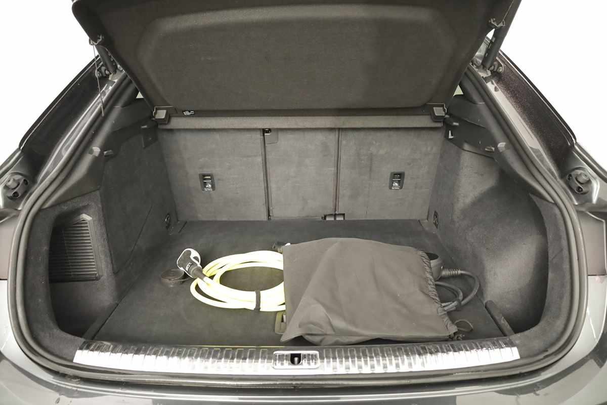 audi-q3-2024-hibrido-a-gasolina-1395cc