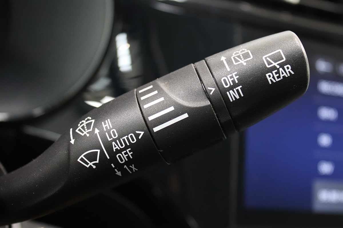 opel-corsa-2025-gasolina-1199cc