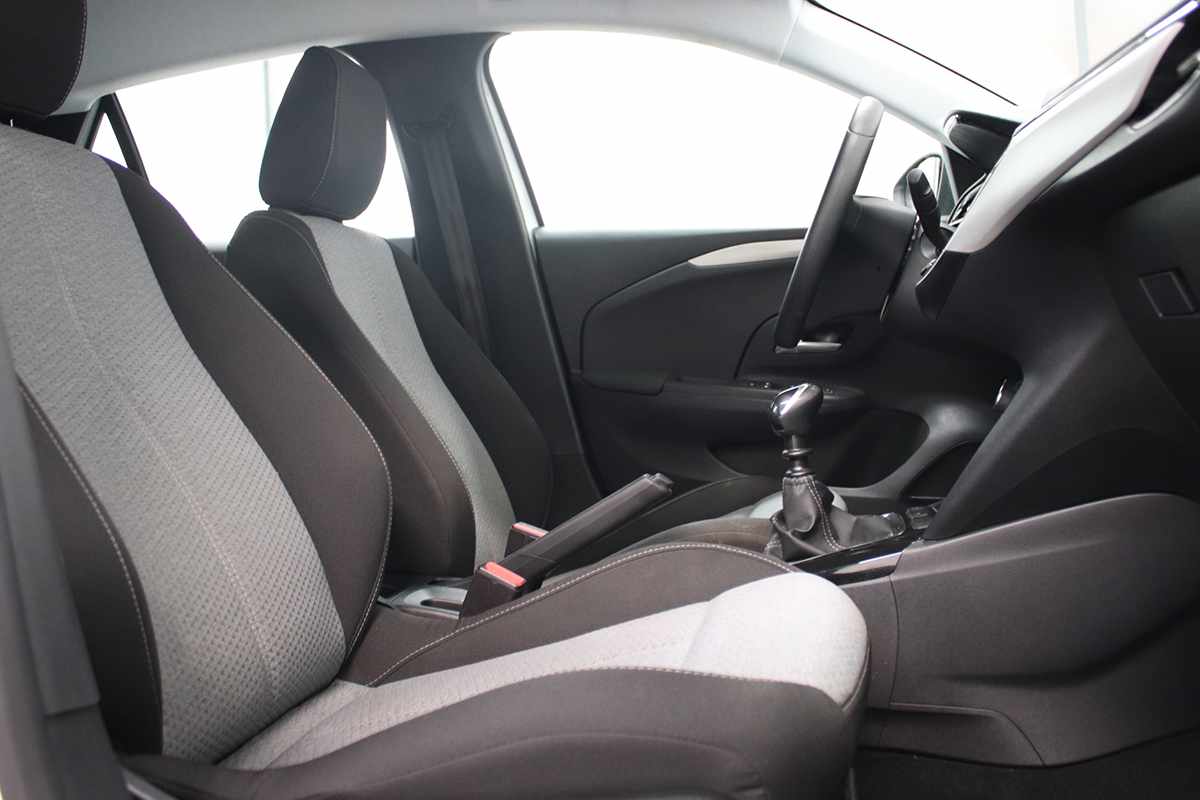 opel-corsa-2025-gasolina-1199cc