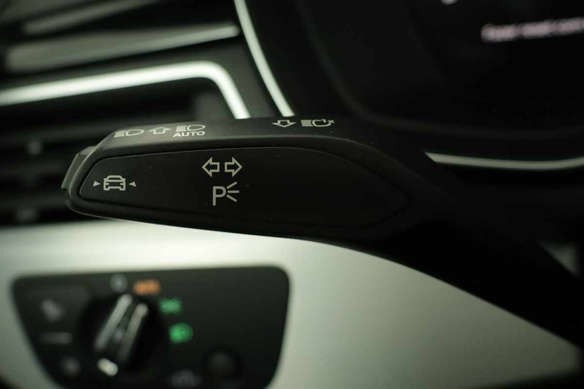 audi-a5-sportback-2023-diesel-1968cc