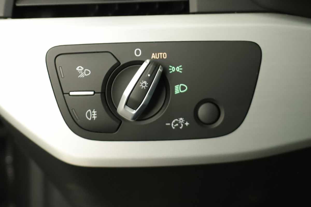 audi-a5-sportback-2023-diesel-1968cc