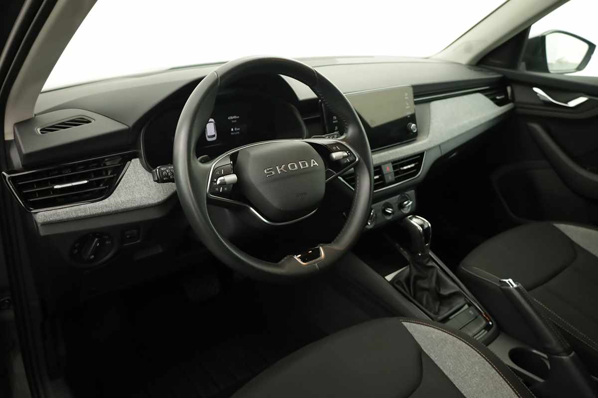 skoda-kamiq-2025-gasolina-999cc