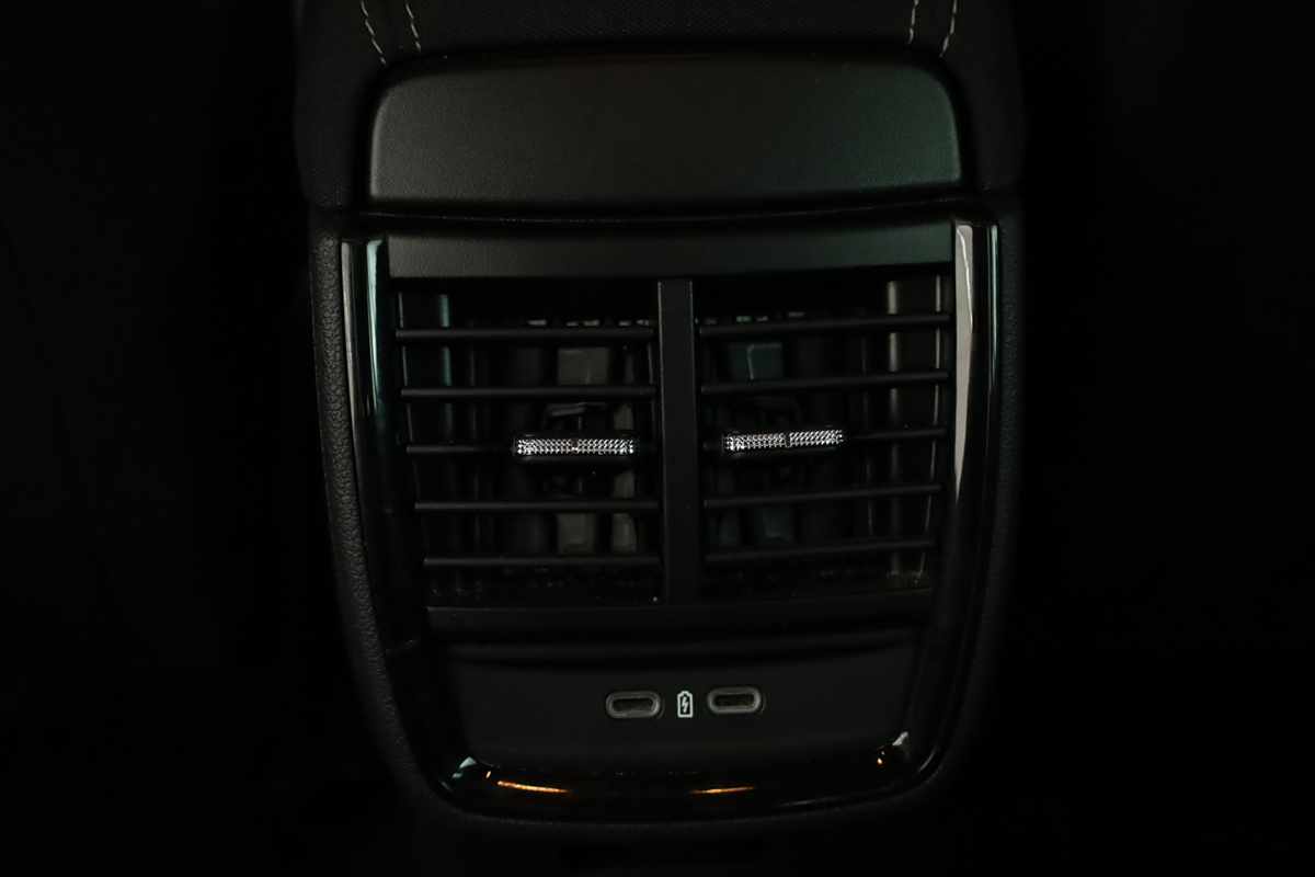 skoda-kamiq-2025-gasolina-999cc
