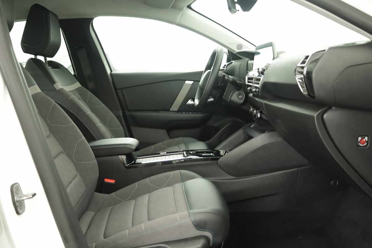 citroen-c4-2024-gasolina-1199cc
