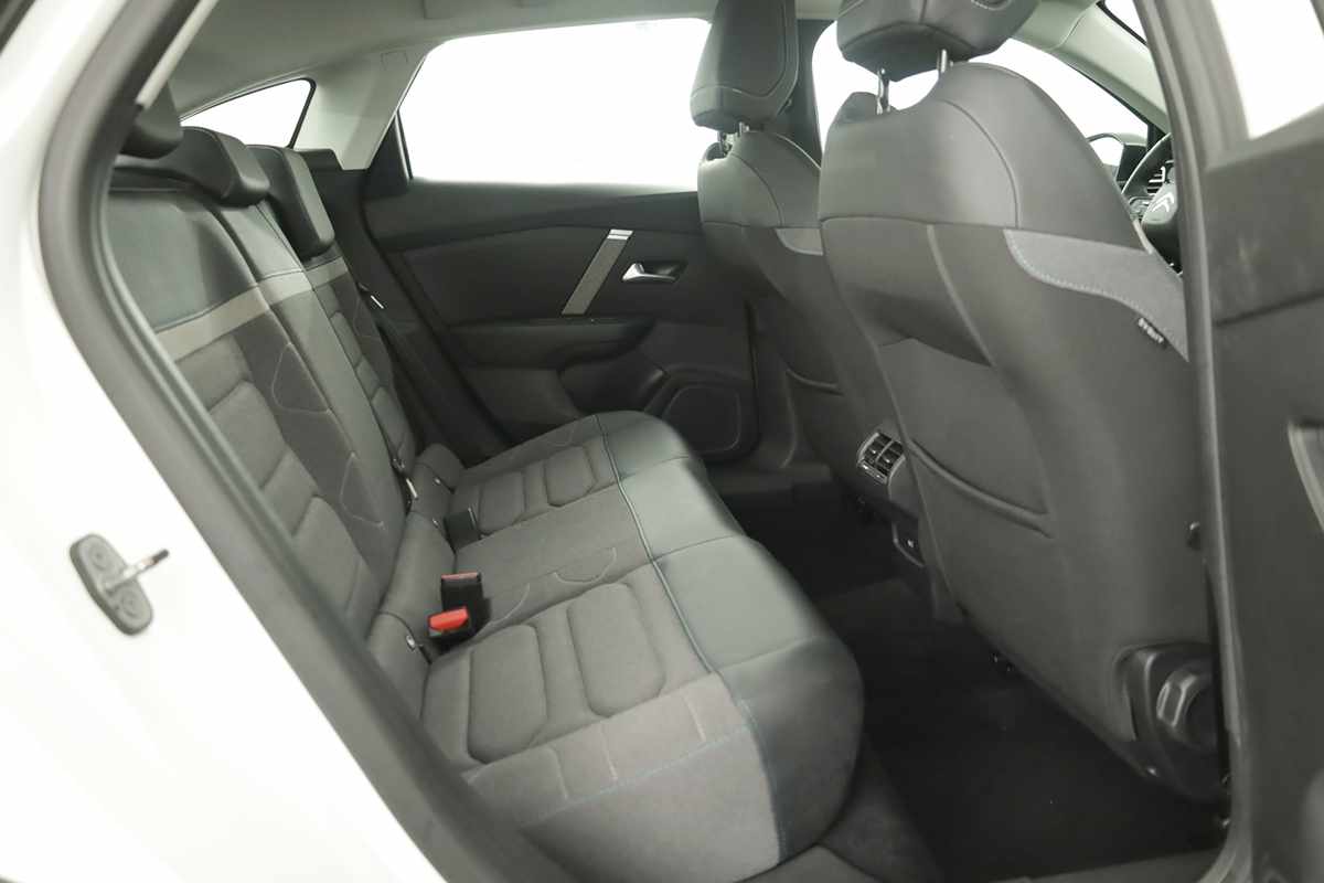 citroen-c4-2024-gasolina-1199cc