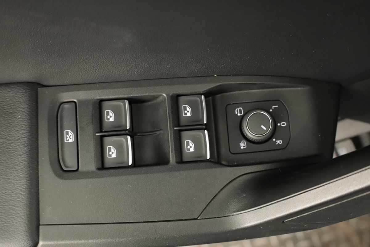 seat-leon-st-2025-hibrido-a-gasolina-1498cc