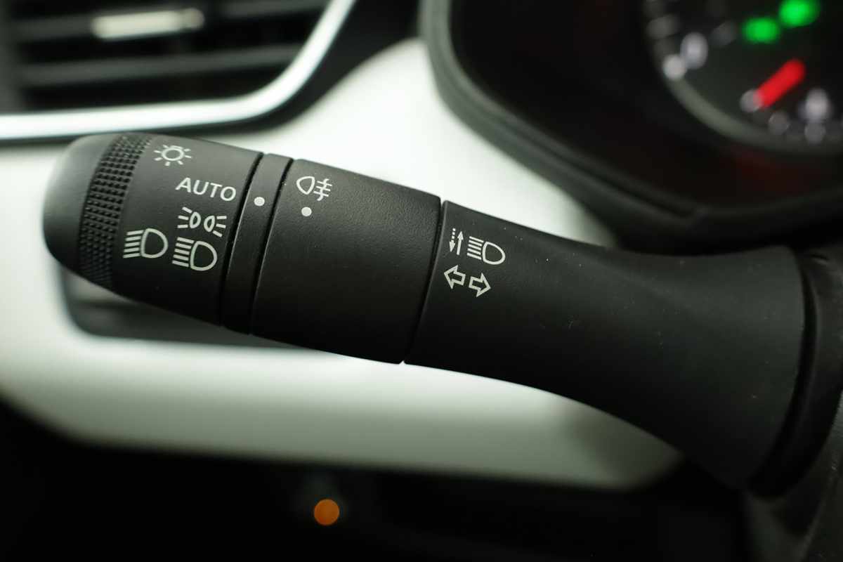 renault-clio-2024-gpl-999cc