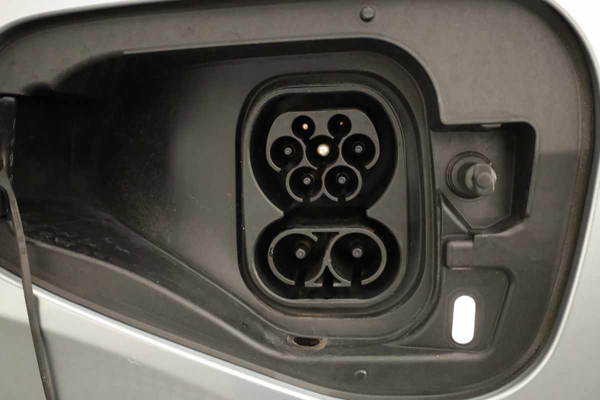 volkswagen-golf-2025-hibrido-a-gasolina-1498cc
