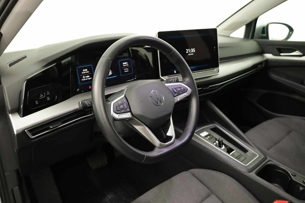 volkswagen-golf-2025-hibrido-a-gasolina-1498cc