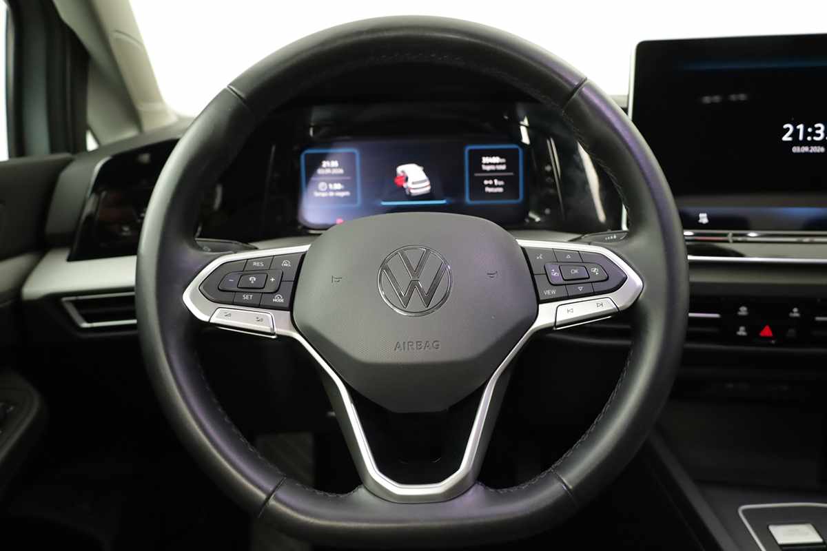 volkswagen-golf-2025-hibrido-a-gasolina-1498cc