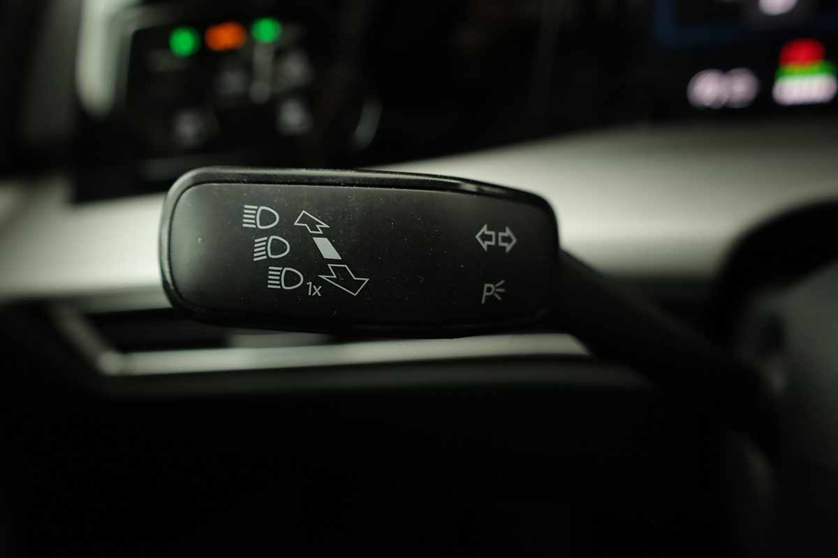 volkswagen-golf-2025-hibrido-a-gasolina-1498cc
