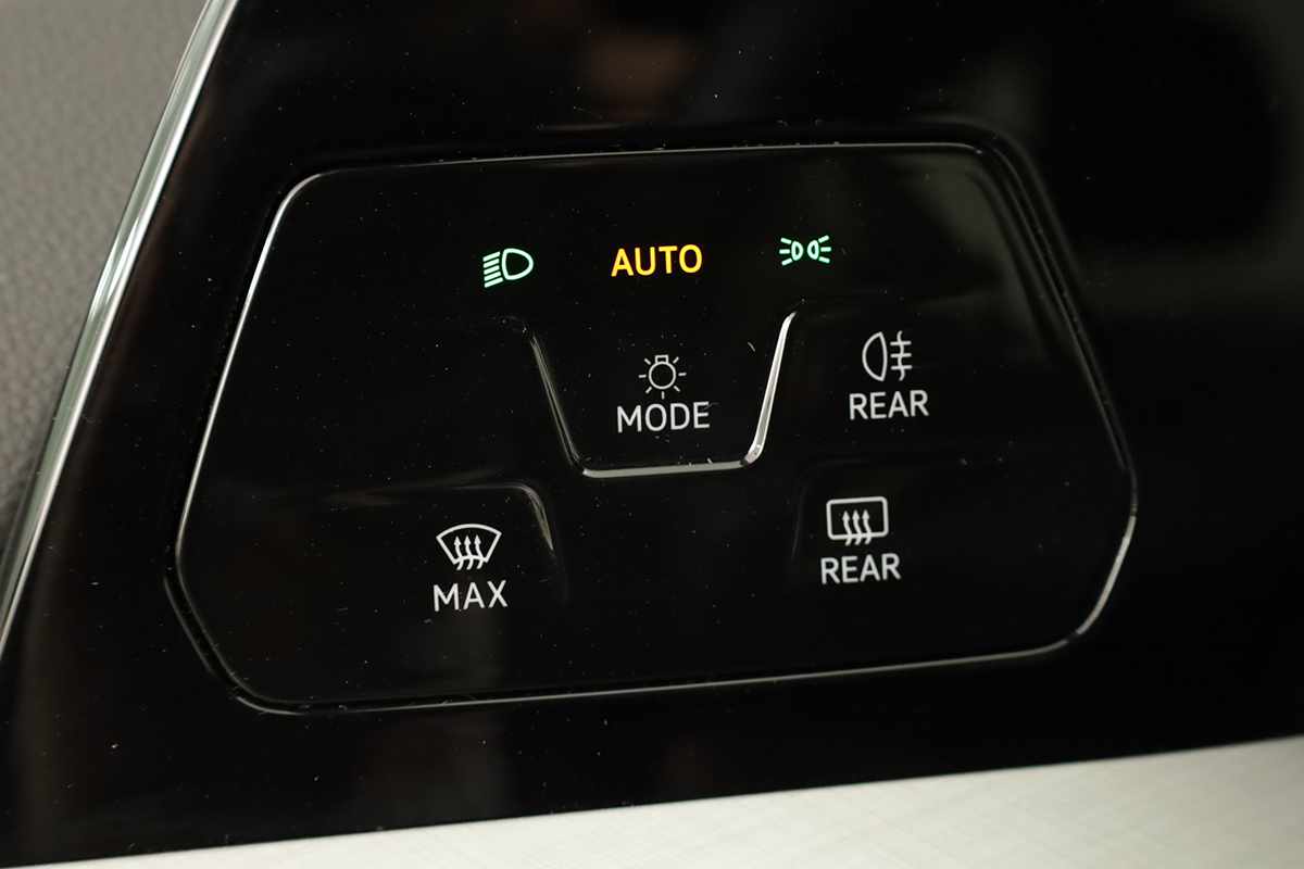 volkswagen-golf-2025-hibrido-a-gasolina-1498cc