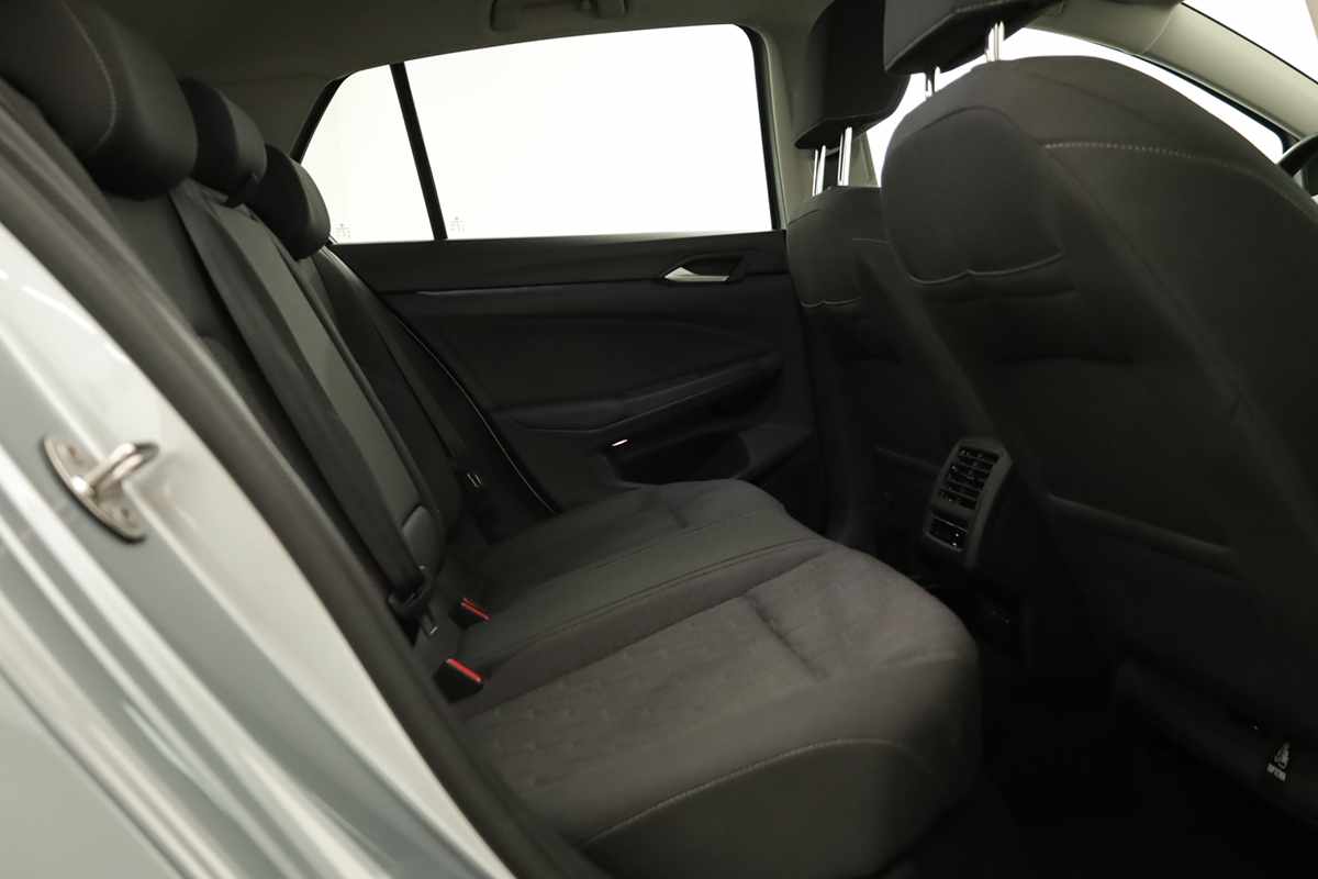 volkswagen-golf-2025-hibrido-a-gasolina-1498cc