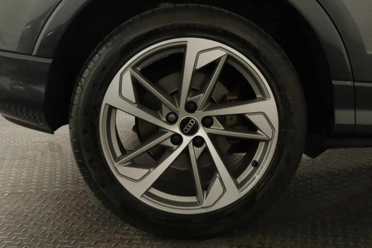 audi-q3-2024-hibrido-a-gasolina-1395cc