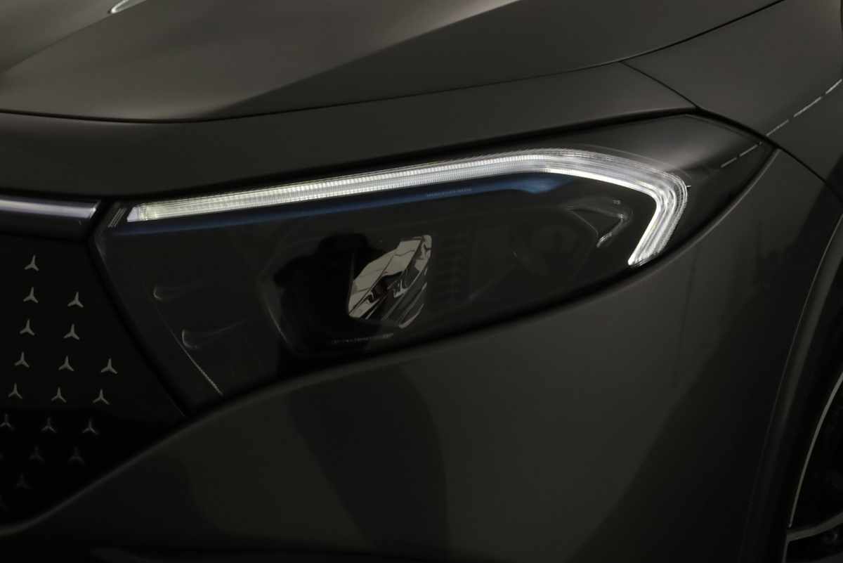 mercedes-benz-eqa-2025-eletrico-0cc