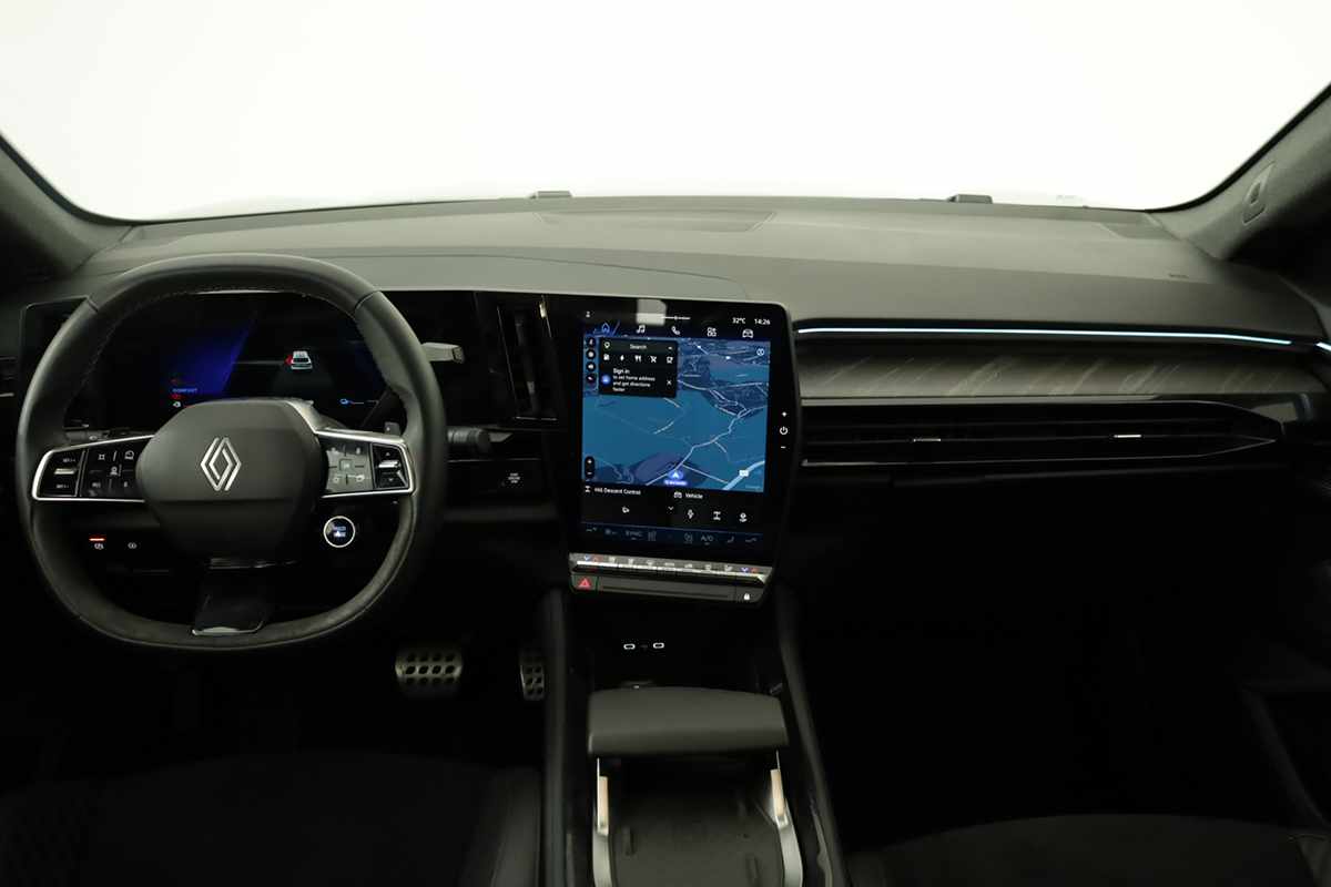 renault-rafale-2025-hibrido-a-gasolina-1199cc