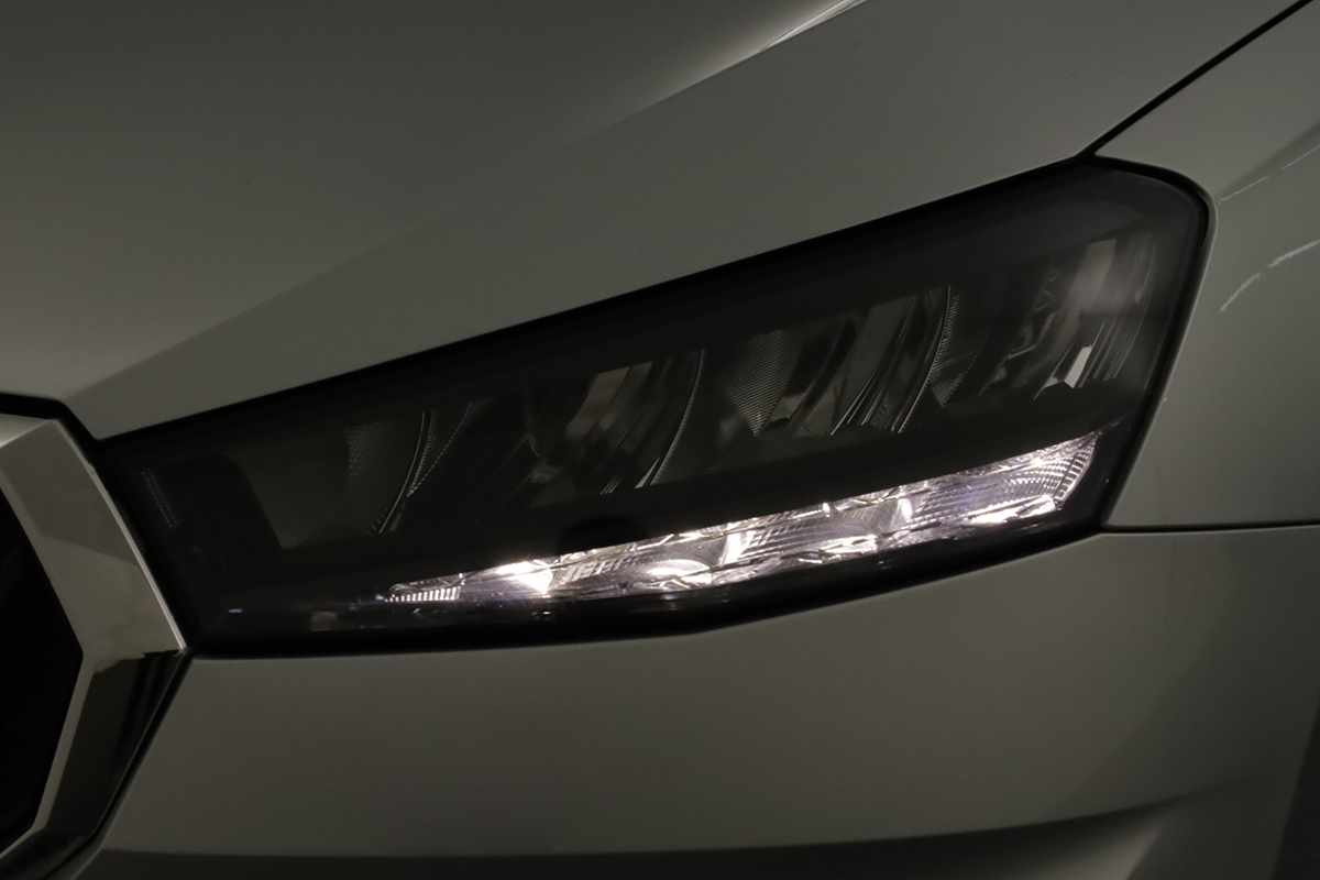 skoda-fabia-2025-gasolina-999cc