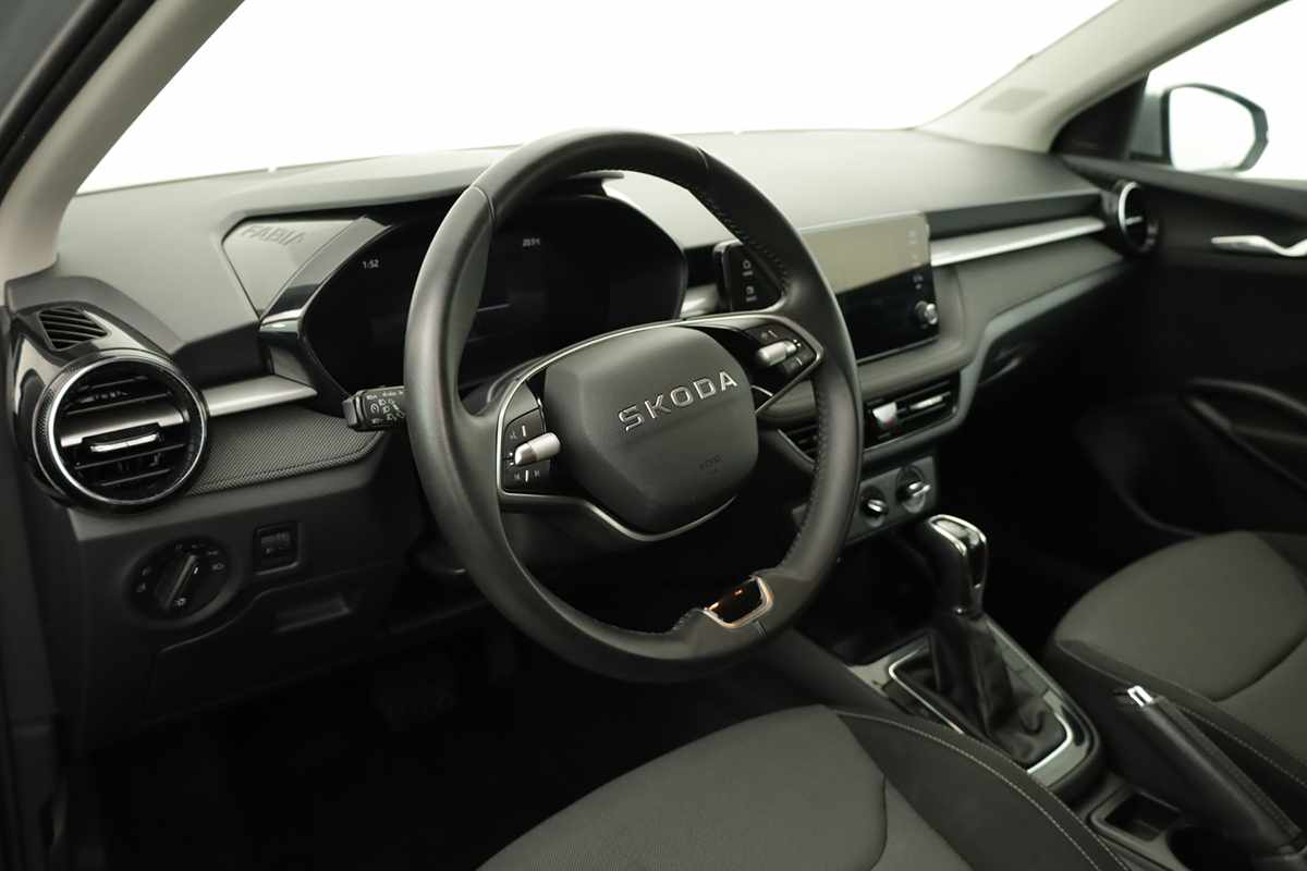 skoda-fabia-2025-gasolina-999cc