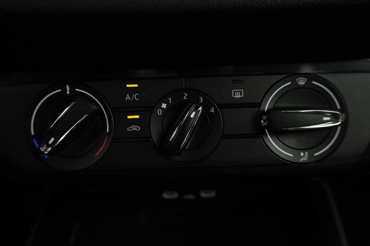 skoda-fabia-2025-gasolina-999cc