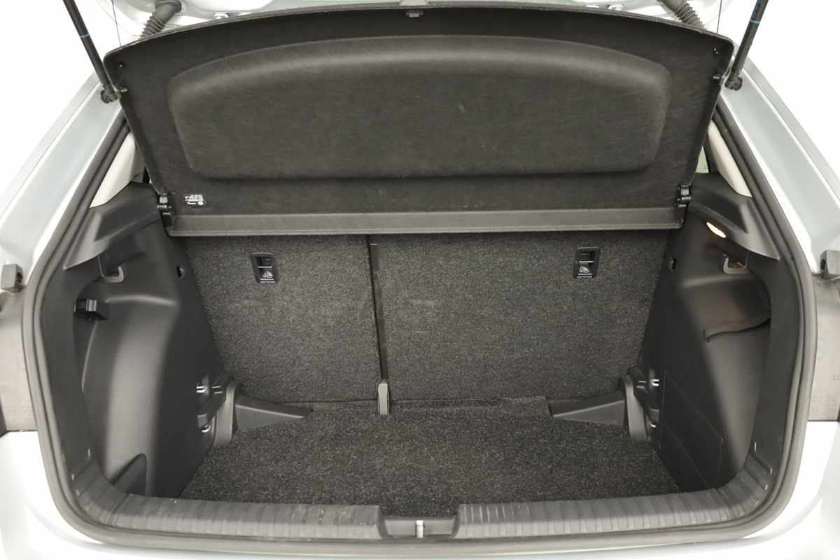 skoda-fabia-2025-gasolina-999cc