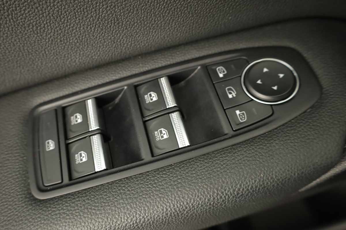 renault-captur-2023-gpl-999cc