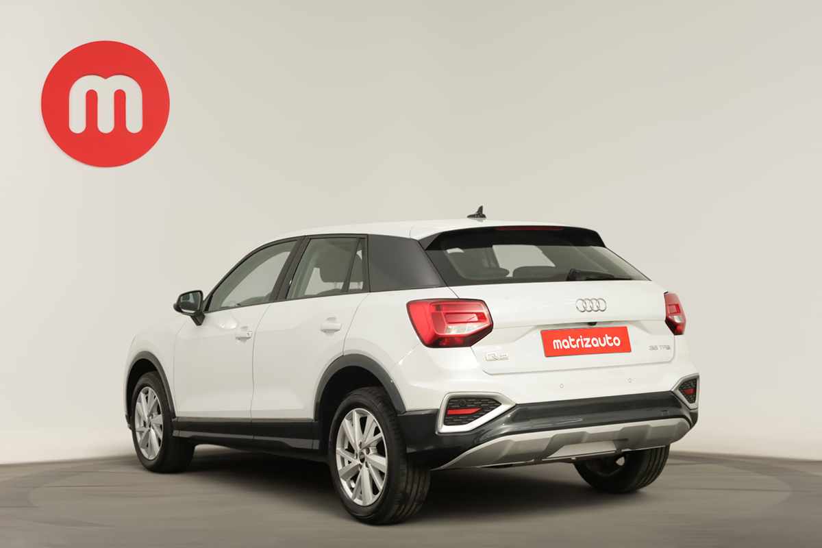 audi-q2-2023-gasolina-1498cc